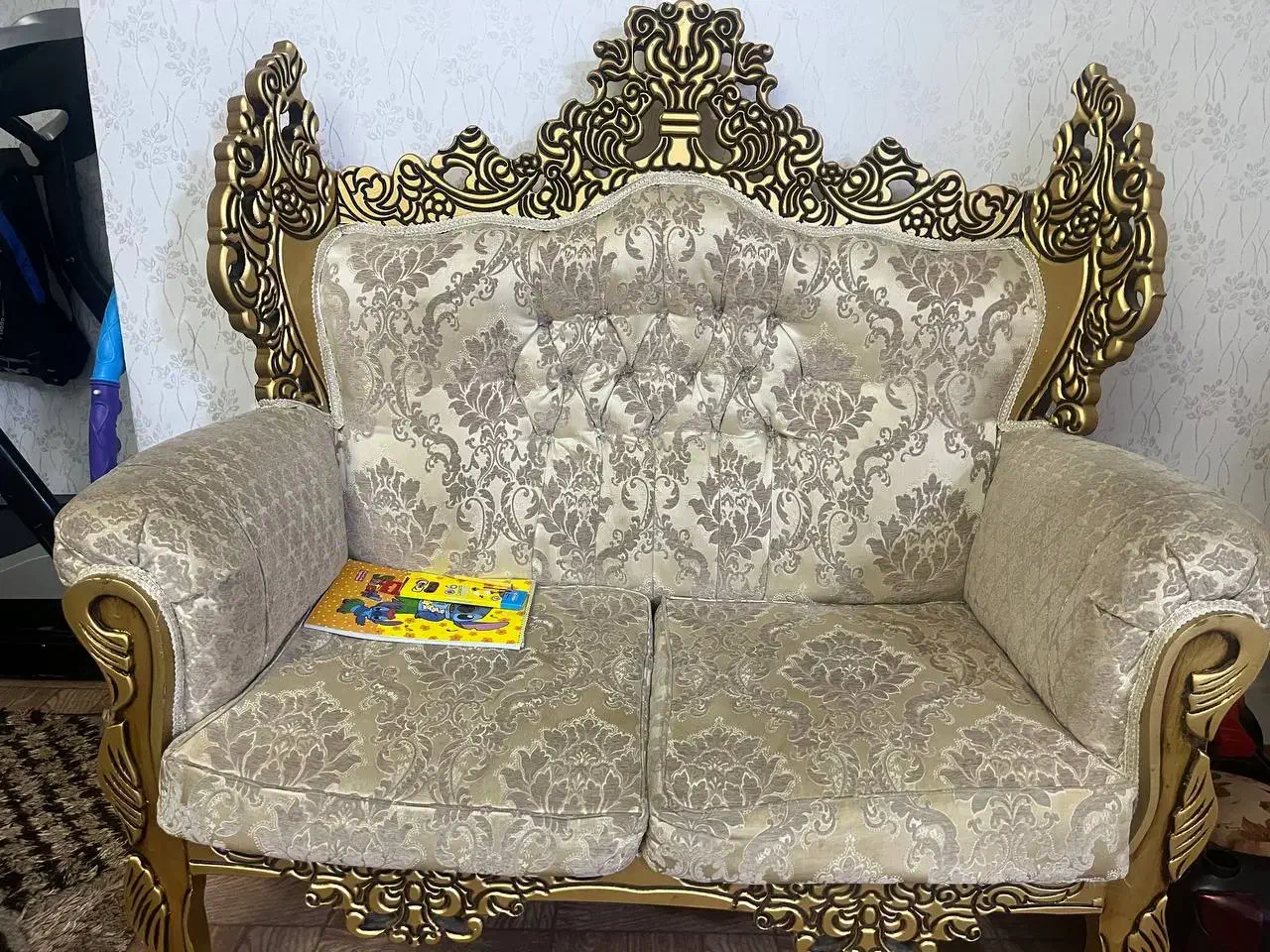 مبل سلطنتی|مبلمان خانگی و میز عسلی|سنندج, |دیوار