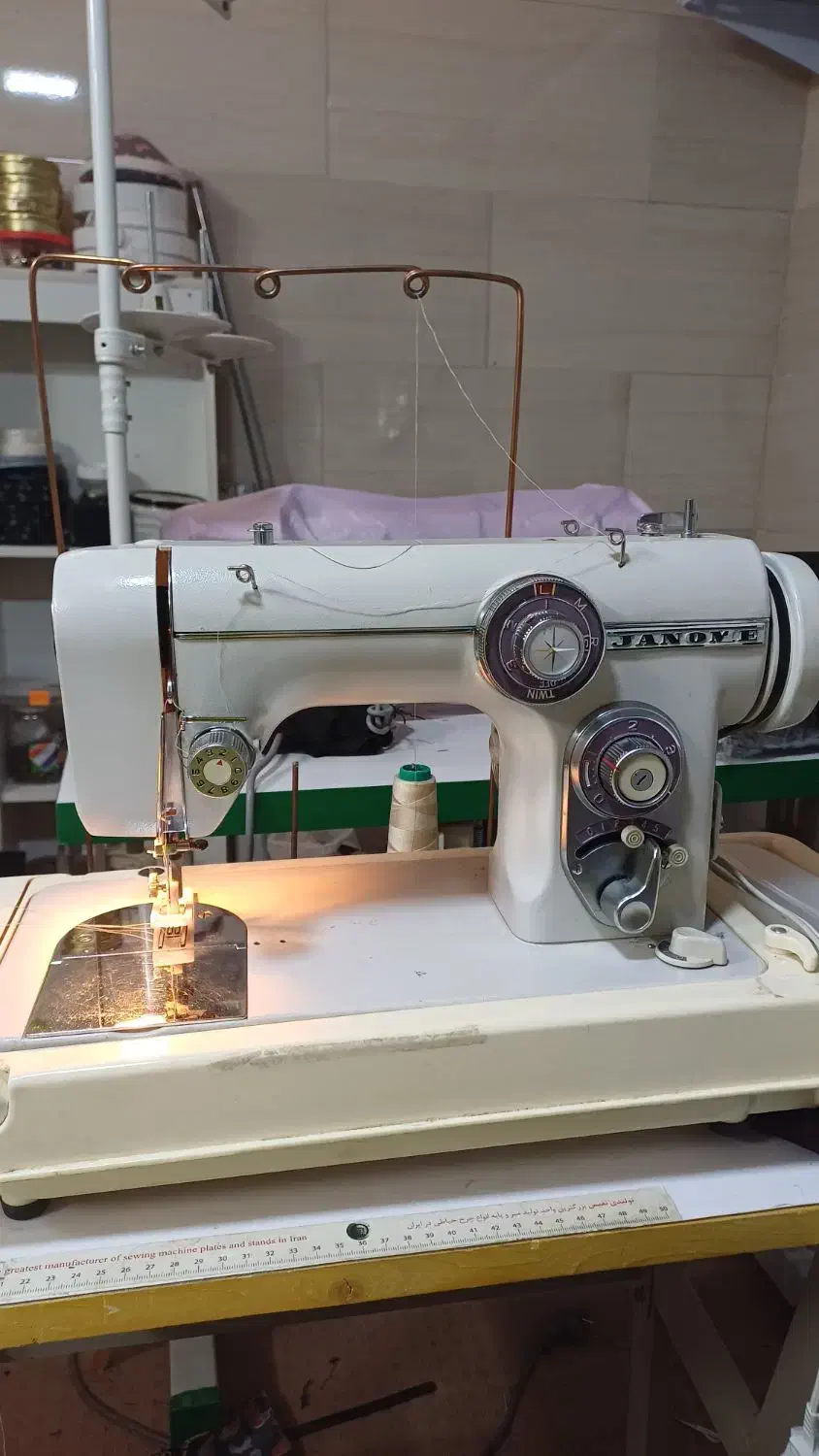 فروش چرخ خیاطی ژانومه ۶۷۲ مادگی|چرخ خیاطی و ریسندگی|شاهینشهر, فیض|دیوار