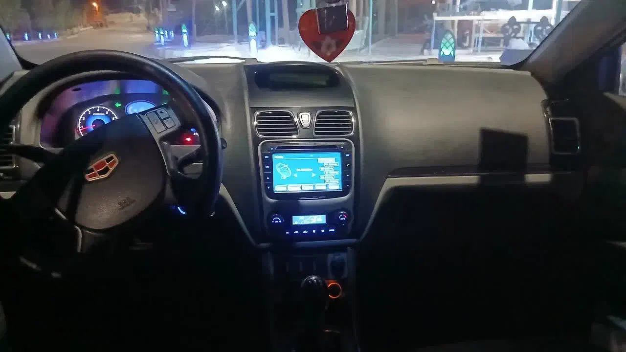 جیلی Emgrand امگرند دنده ای 2013|خودرو سواری و وانت|مشهد, سلام|دیوار