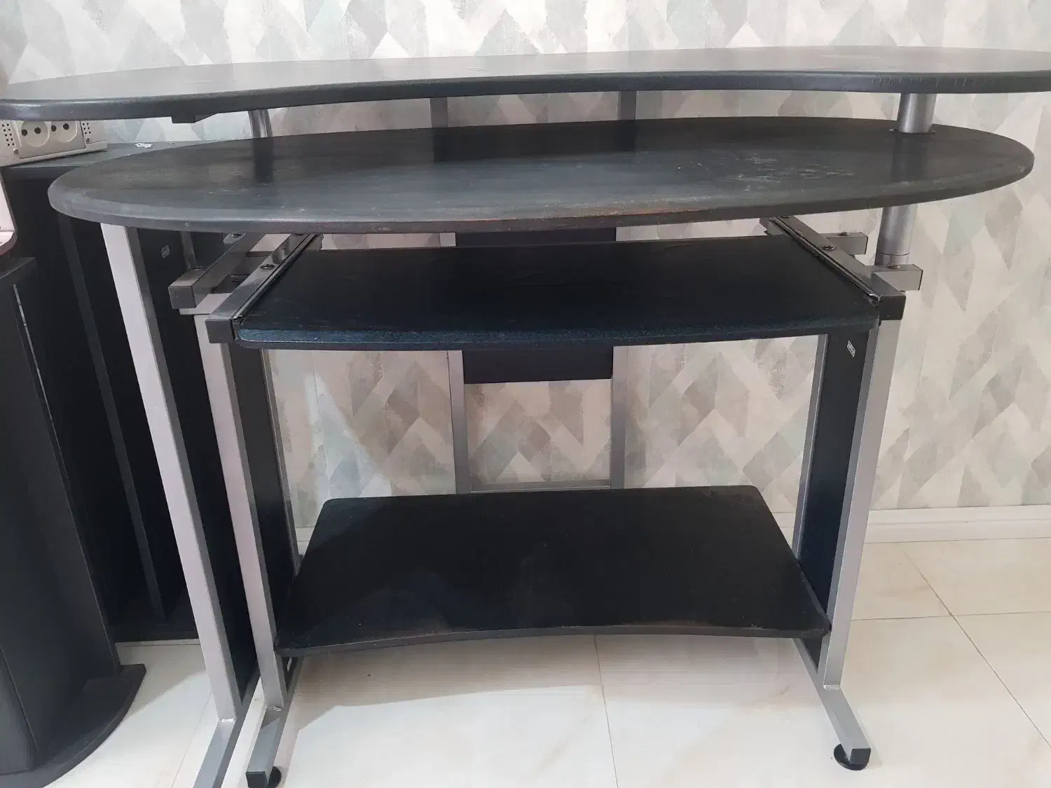 میز|میز تحریر و کامپیوتر|قزوین, |دیوار