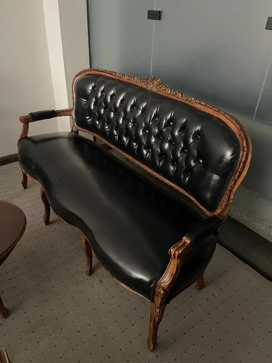 مبل اداری سه نفره با میز جلو مبلی|مبلمان اداری|تهران, فاطمی|دیوار