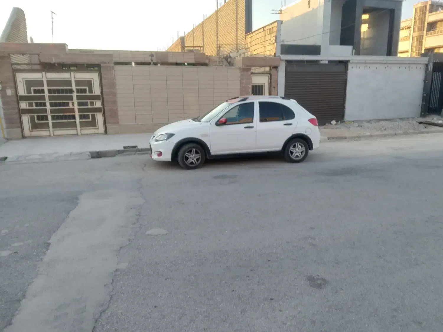 فروش یک دستگاه سواری کوییک. آر|خودرو سواری و وانت|دهدشت, |دیوار