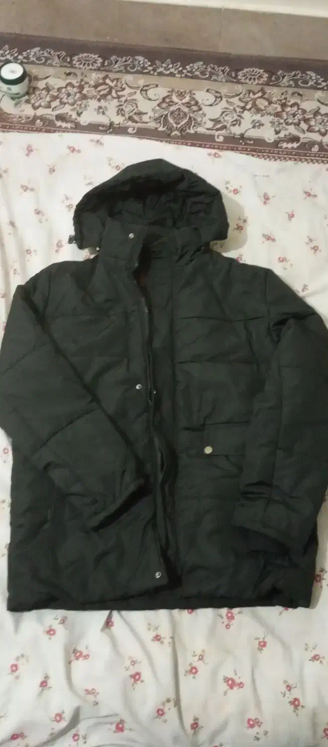 کاپشن نو|لباس|لردگان, |دیوار