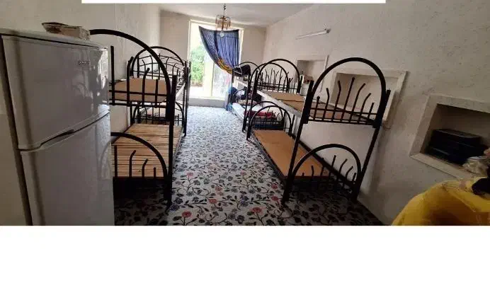 خوابگاه دخترانه کم جمعیت|اجارهٔ کوتاهمدت آپارتمان و سوئیت|شیراز, شهرک مهدیه|دیوار