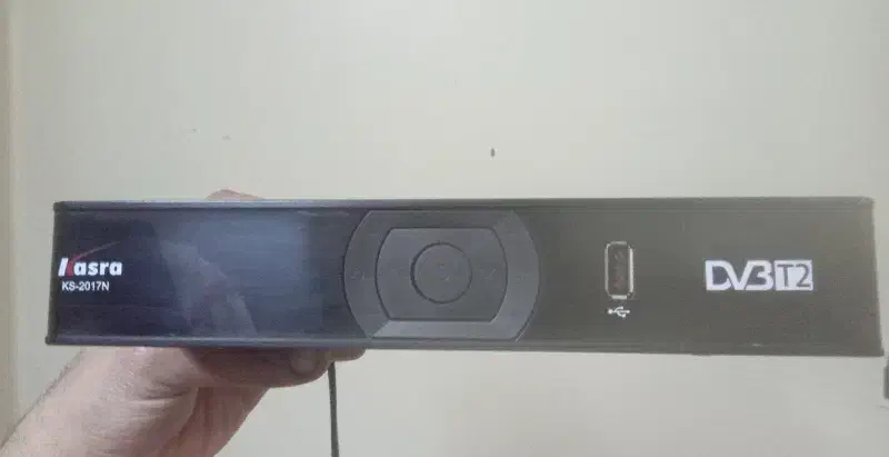 *مهم*دو عدد TVآنالوگ و یک دستگاه دیجیتال استانی ب|تلویزیون و پروژکتور|اهواز, پردیس|دیوار