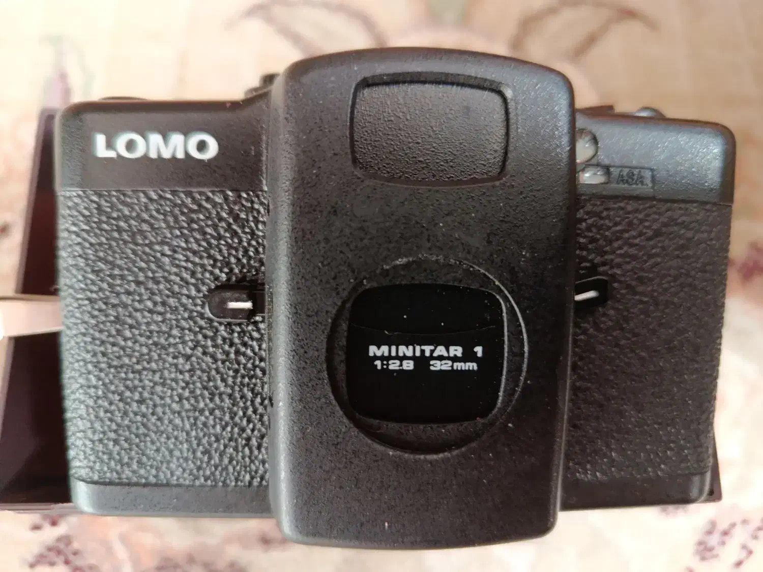 دوربین عکاسی|دوربین عکاسی و فیلمبرداری|نجفآباد, قلعه سفید|دیوار