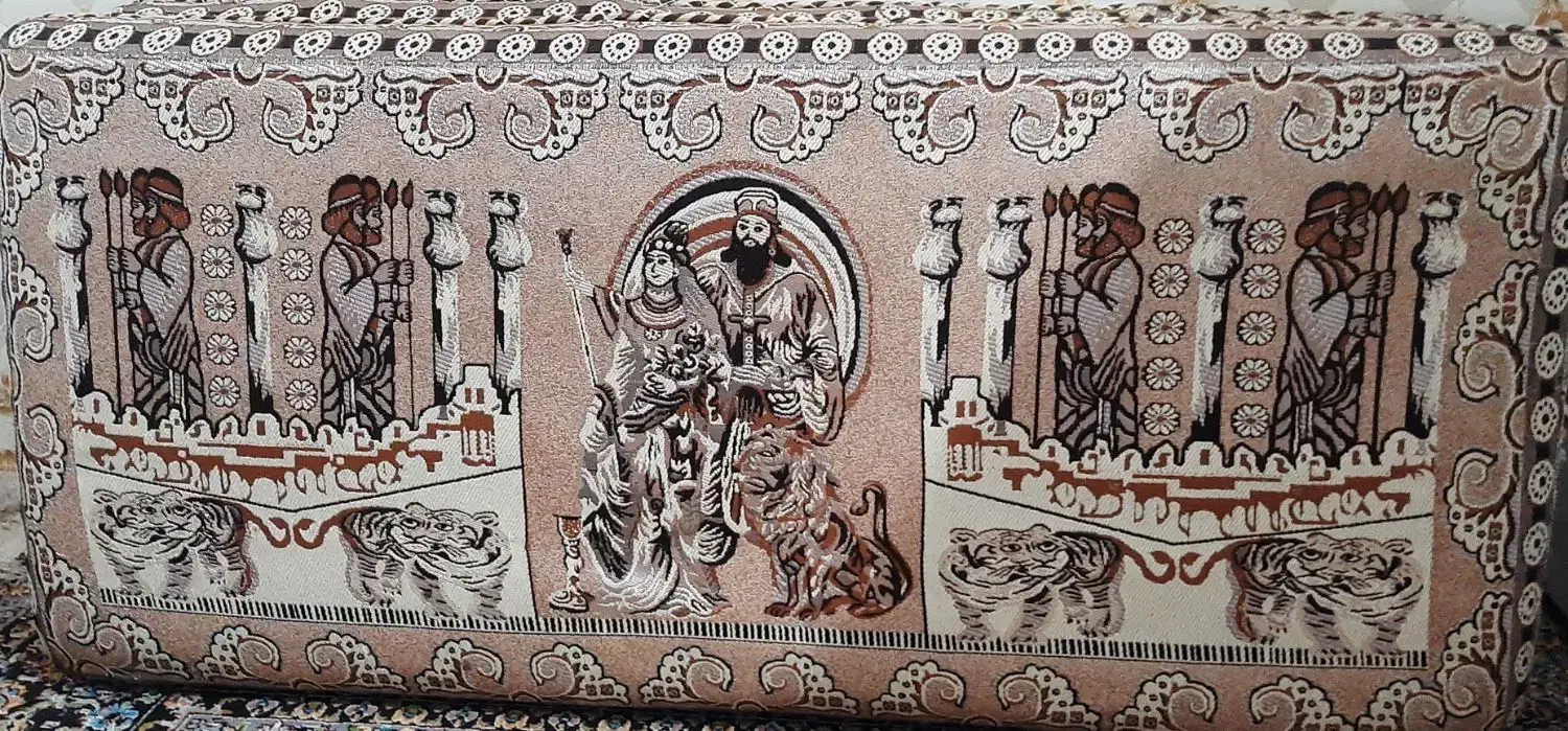 ۴ عدد پوشتی|پشتی|مسجد سلیمان, |دیوار