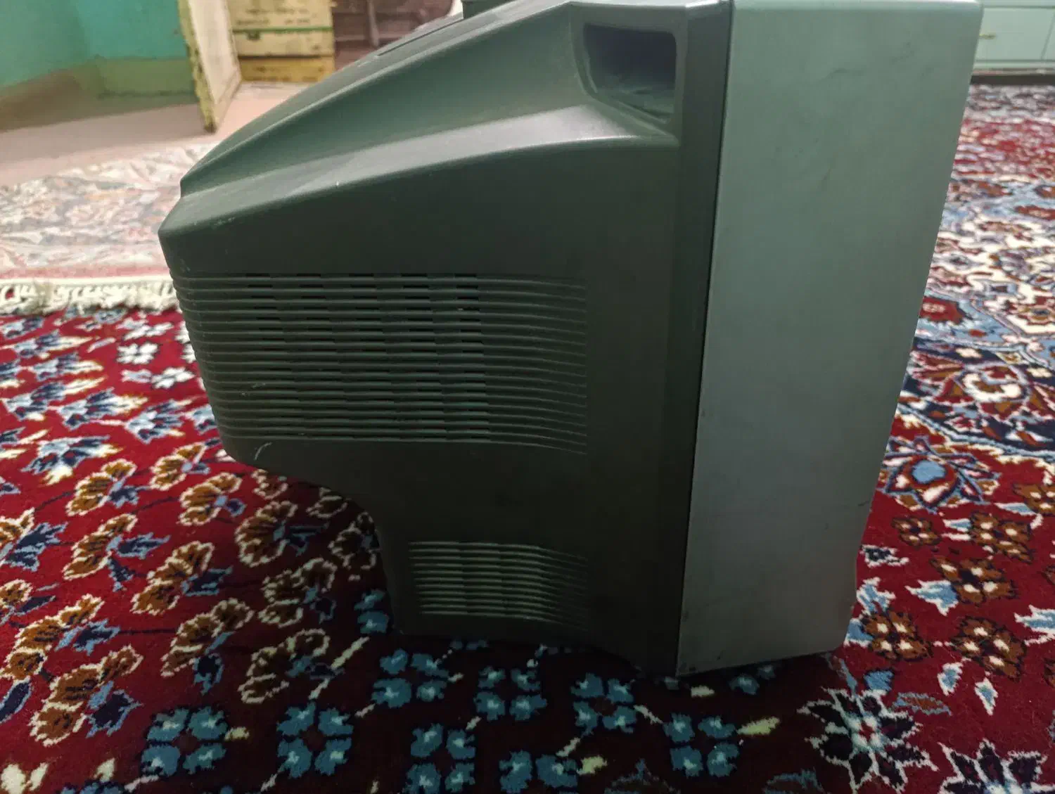 تلویزیون پاناسونیک 14اینچ|تلویزیون و پروژکتور|اهواز, زندوکیلی|دیوار