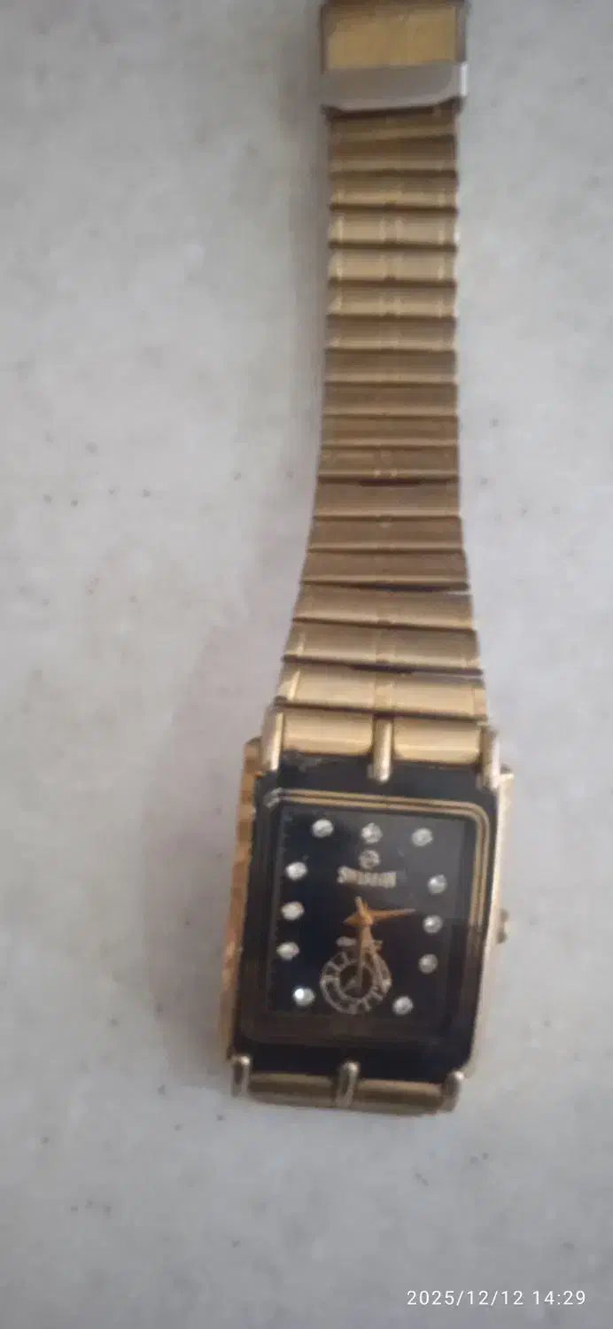 ساعت جاپونی اصل هکاکی شده رنگ ثابت|ساعت|ایلام, |دیوار