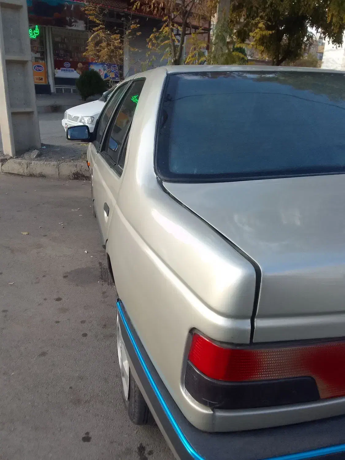 ۴۰۵ مدل۸۴|خودرو سواری و وانت|بانه, |دیوار