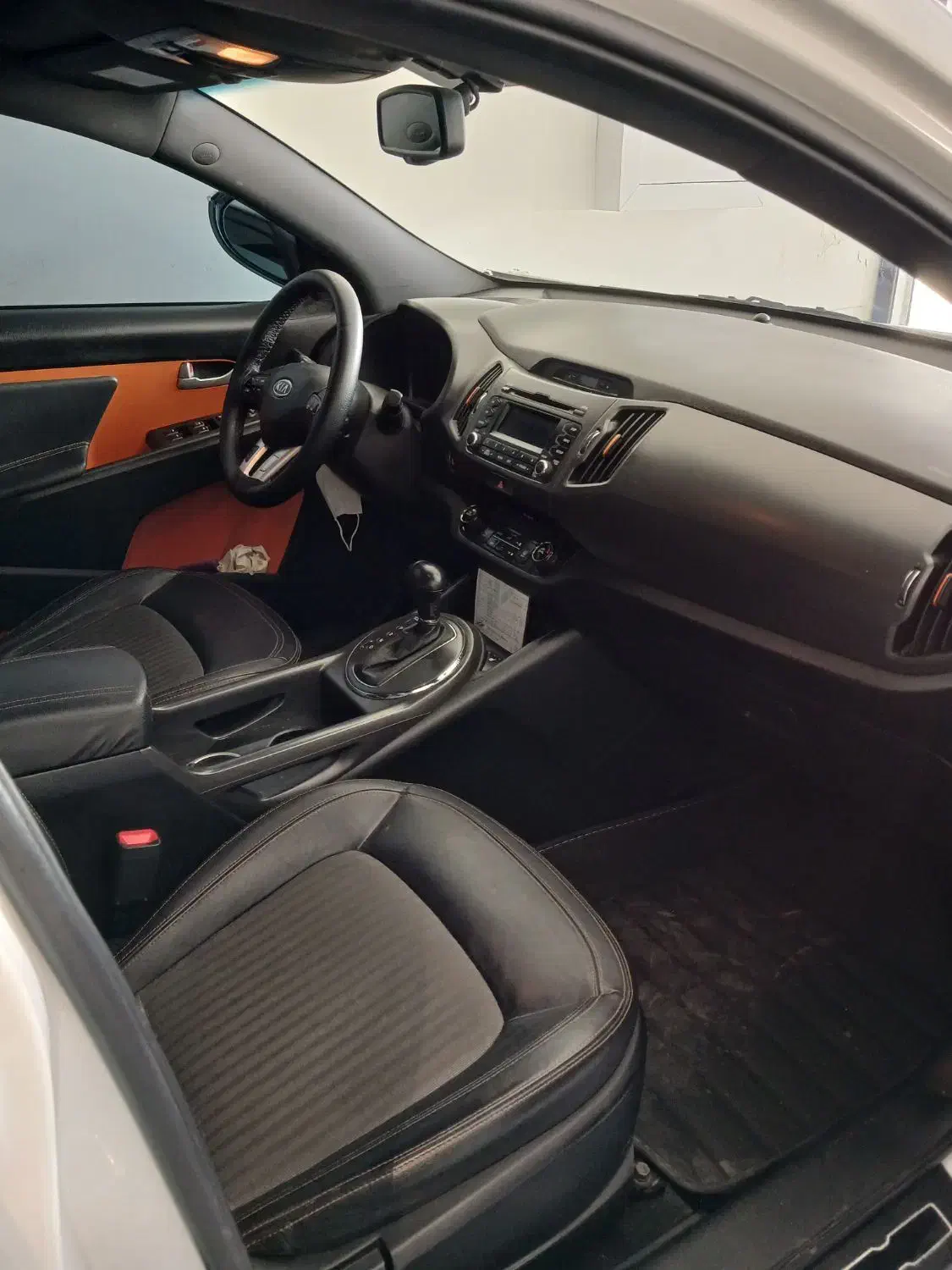 اسپرتیج ۲۰۱۳|خودرو سواری و وانت|اصفهان, فرودگاه|دیوار