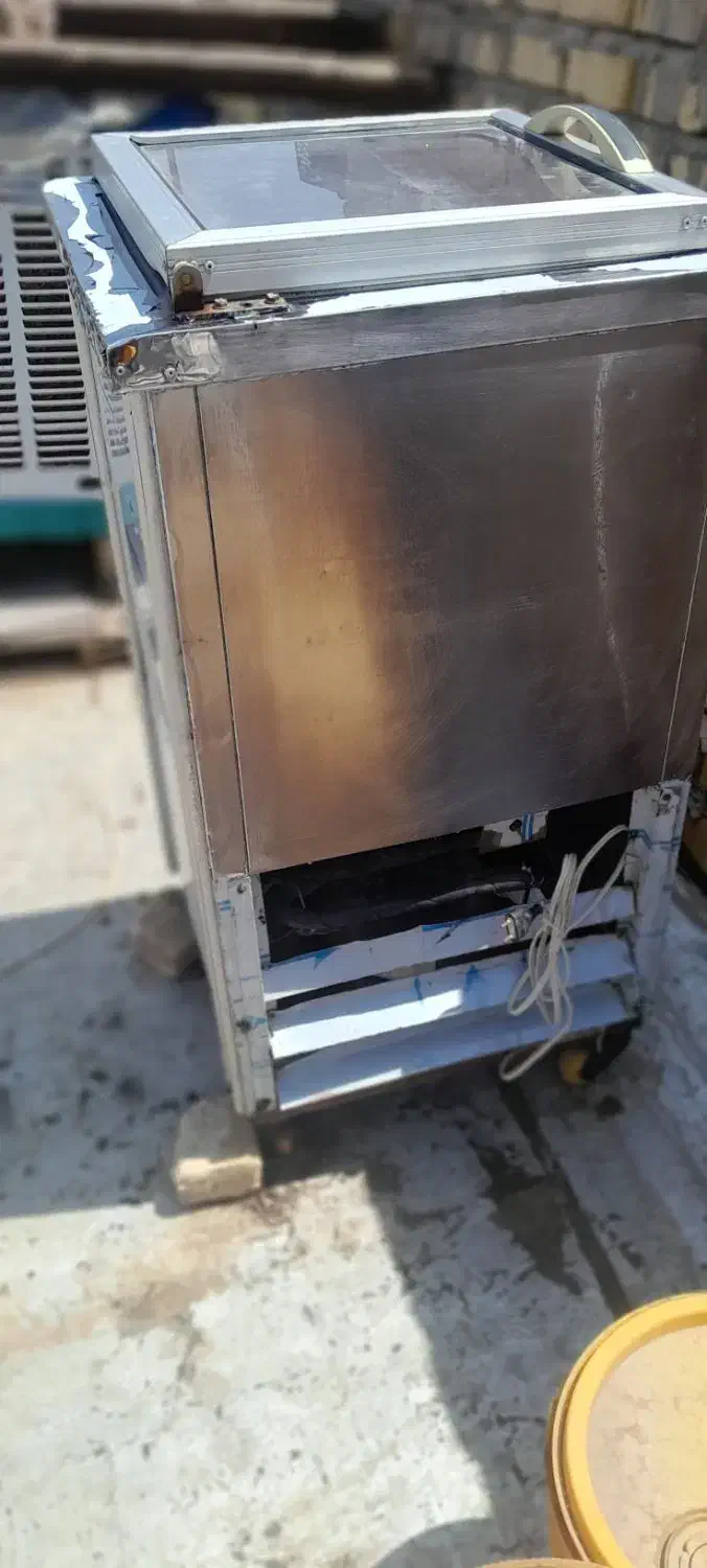 یخچال و یخ در بهشت ساز|یخچال و فریزر|اسفرورین, |دیوار