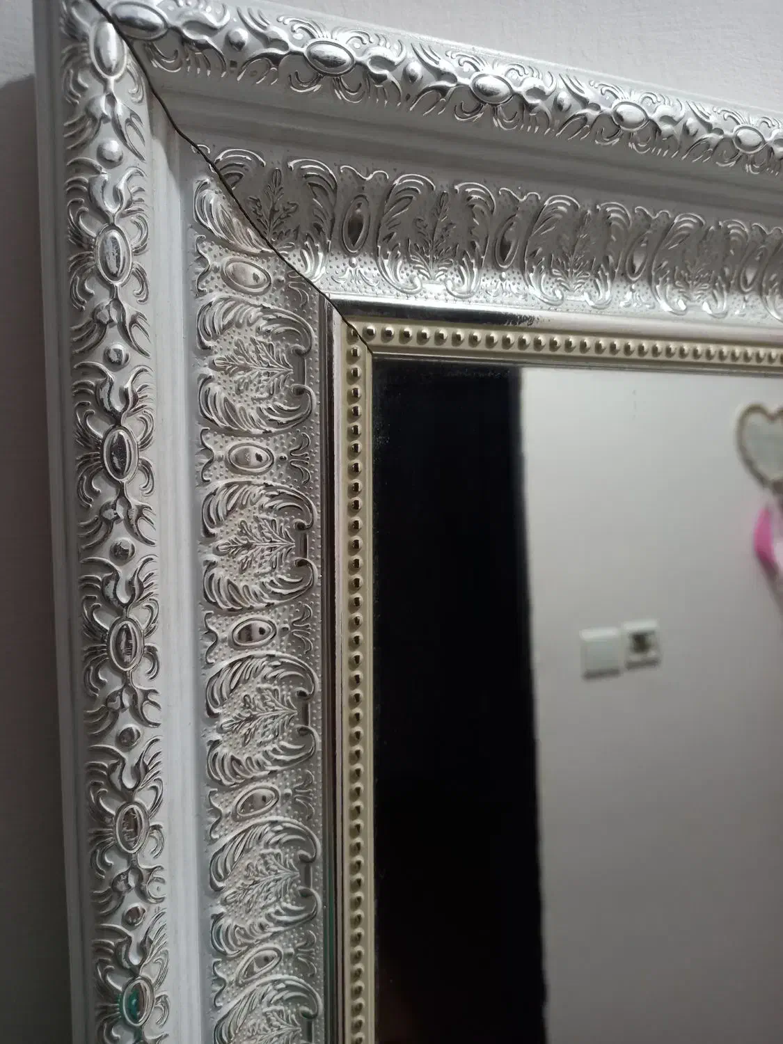 آیینه|آینه|قرچک, میرزائی جنوبی|دیوار