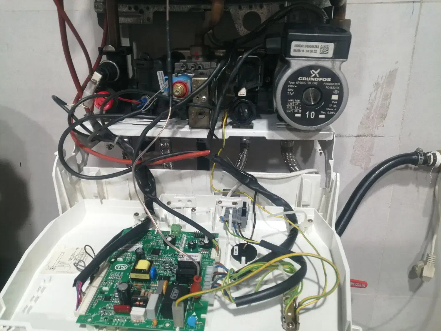 تعمیرات پکیج|آبگرمکن، پکیج، شوفاژ|تهران, مجیدیه|دیوار