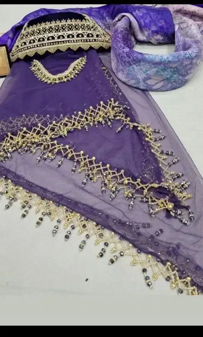 مهره دوزی انواع لباس محلی و عبا و مانتو و شال|لباس|خورموج, |دیوار