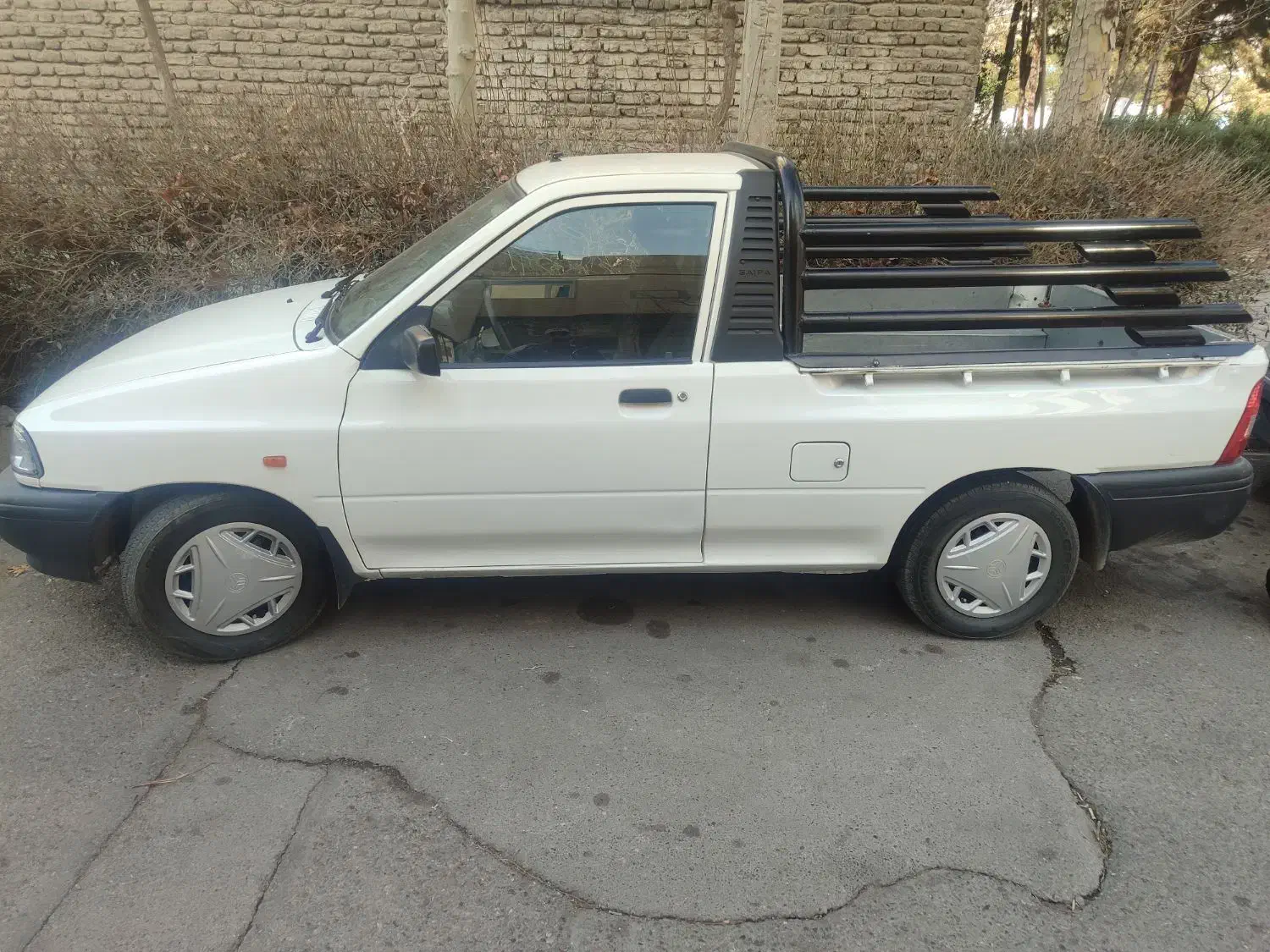 پراید وانت در حد خشک بدون خط خش تمیز مرتب|خودرو سواری و وانت|مشهد, شهید بهشتی|دیوار