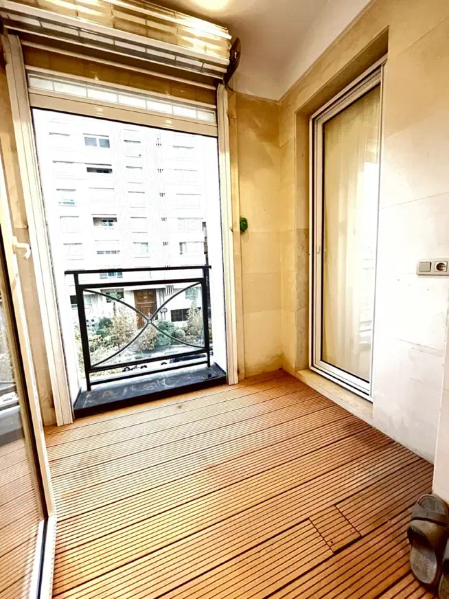 220متر/ تاپ لوکیشن بلوار/ برند سعادت آباد