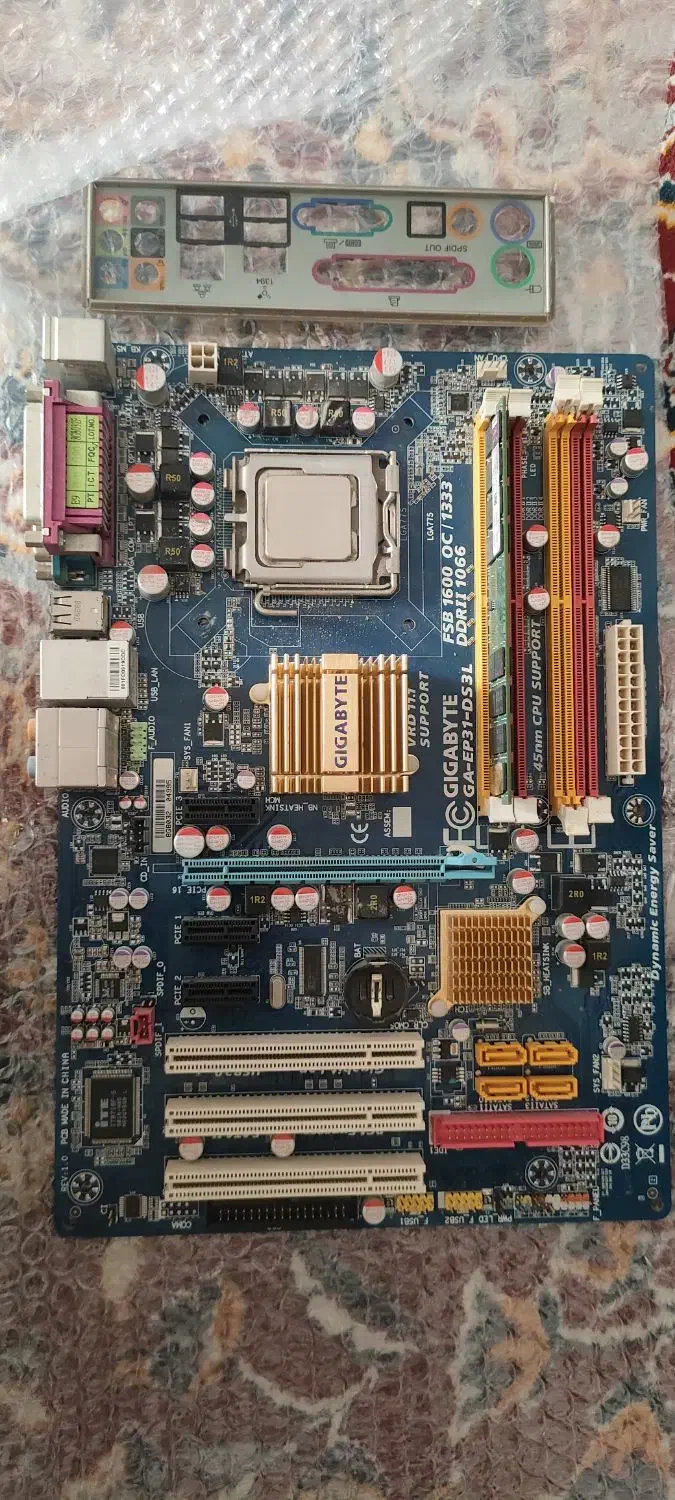 باندل مادربرد ddr2 رم 2گیگ و سیپیو|قطعات و لوازم جانبی رایانه|مرودشت, ثبت احوال|دیوار