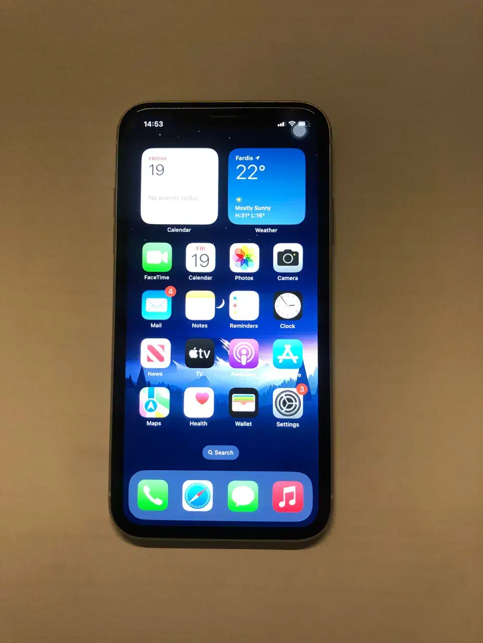 iPhone XR|موبایل|کرج, جهان‌شهر|دیوار