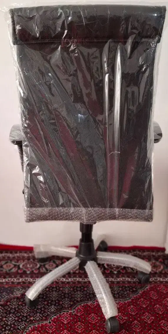 صندلی جکدار مخصوص اداره و مطالعه|صندلی و نیمکت|اردبیل, |دیوار