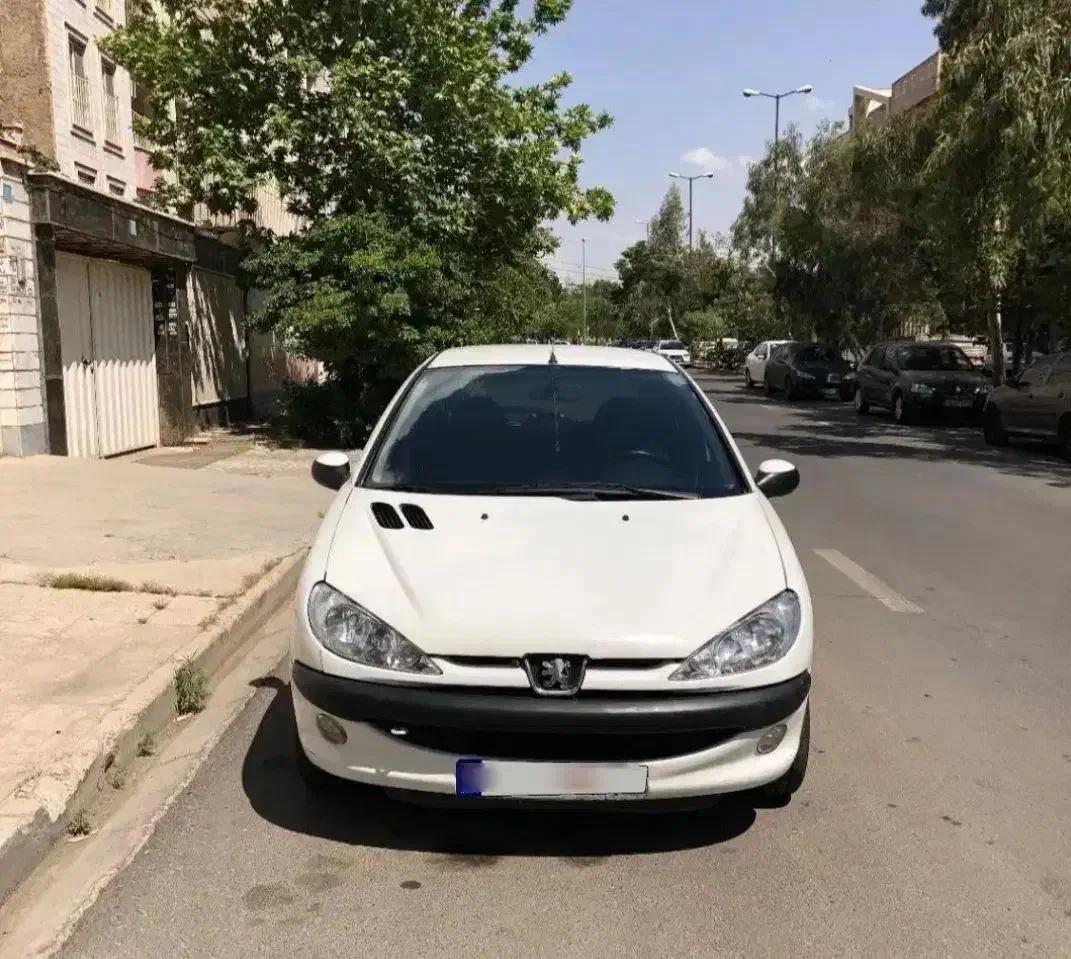 206 مدل 81|خودرو سواری و وانت|ایلام, |دیوار