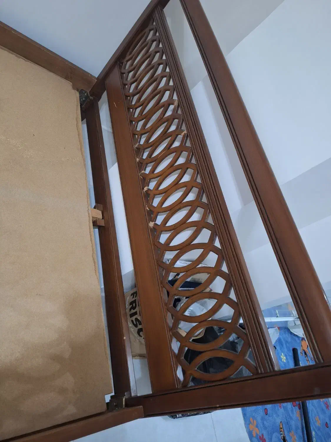 تخت دو نفره چوب گردو|تخت و سرویس خواب|گرگان, |دیوار