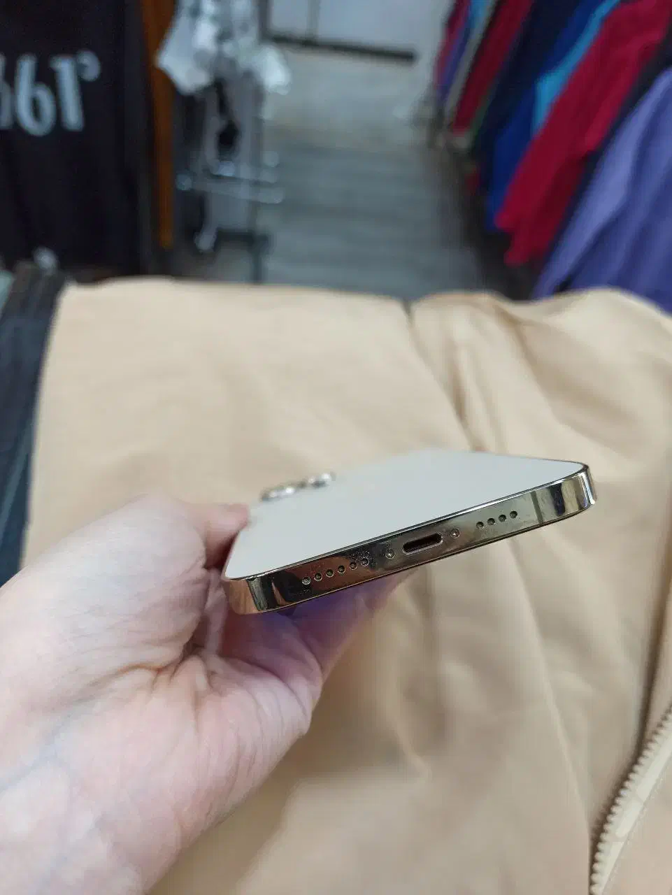 12 پرو مکس|موبایل|اراک, |دیوار