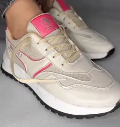 کفش کتونی|کیف، کفش، کمربند|سبزوار, شرق کال میانی|دیوار