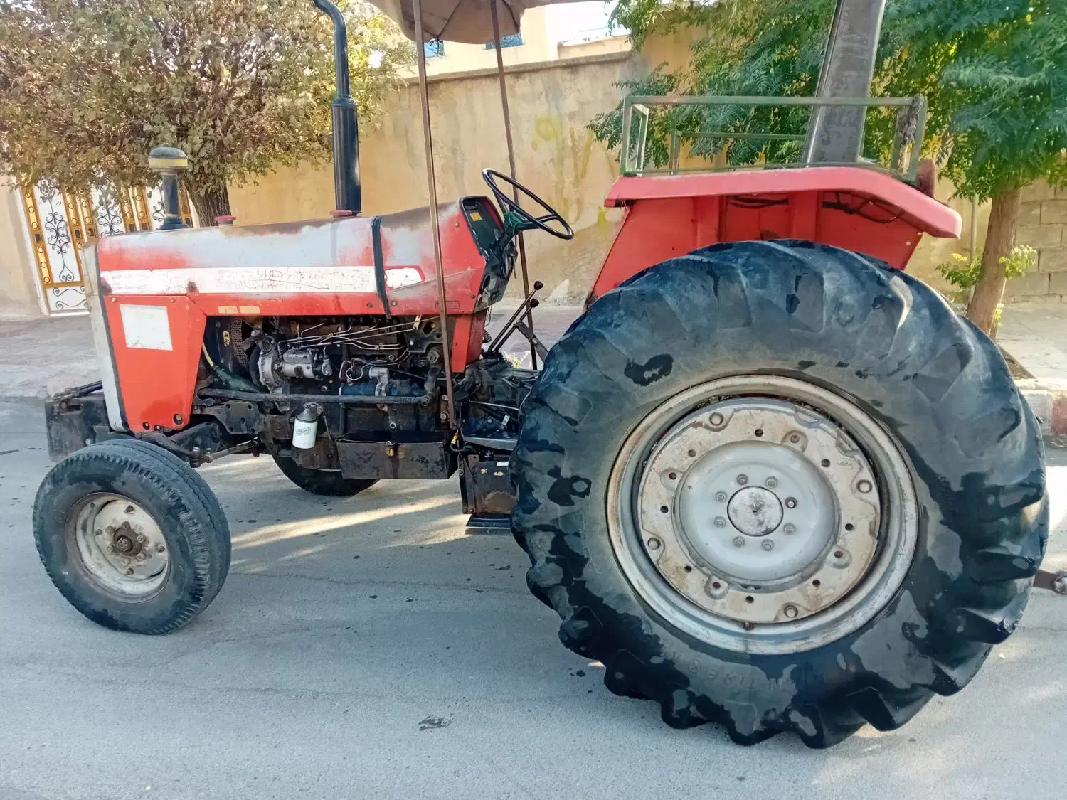 تراکتور ۲۸۵ مدل ۸۵|خودرو سنگین|ایلام, |دیوار