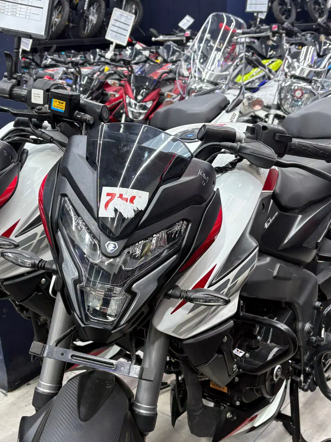 باجاجNS200 مدل۱۴۰۴ باشرایط اقساط ویژه تا۲۰ماه|موتورسیکلت|تهران, جمهوری|دیوار