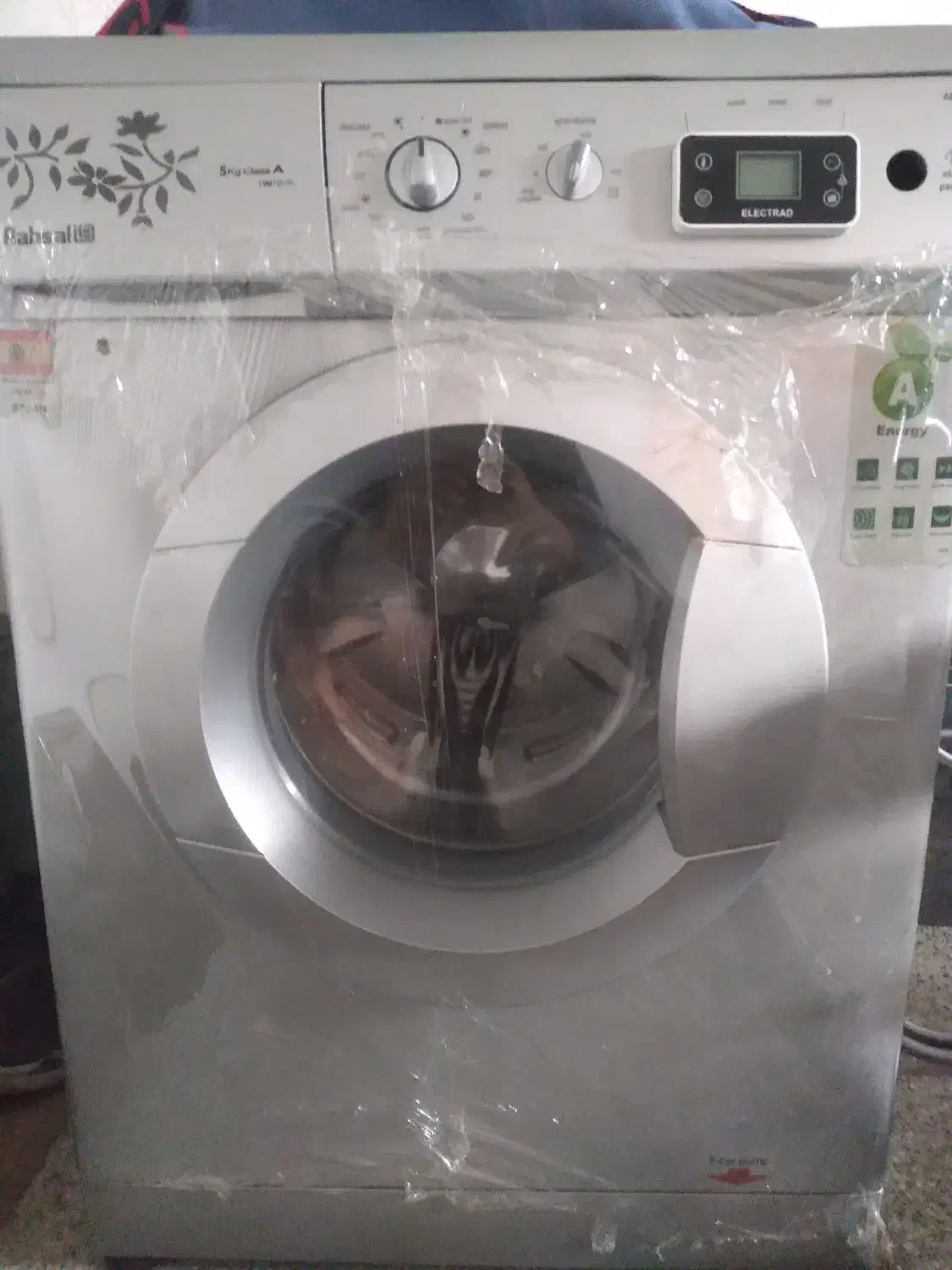 لباسشویی آبسال تمیز وبه شرط|ماشین لباسشویی و خشککن لباس|سبزوار, امیر کبیر|دیوار