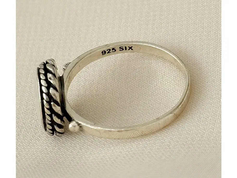 انگشتر نقره نگینی مدل سفید با تخفیف بلک فرایدی|بدلیجات|تهران, سعادت‌آباد|دیوار