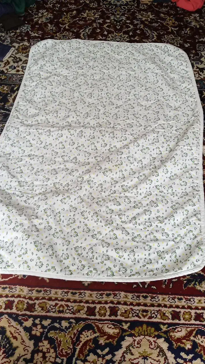 تشک بچه|تشک تختخواب|جلگه ماژان, |دیوار