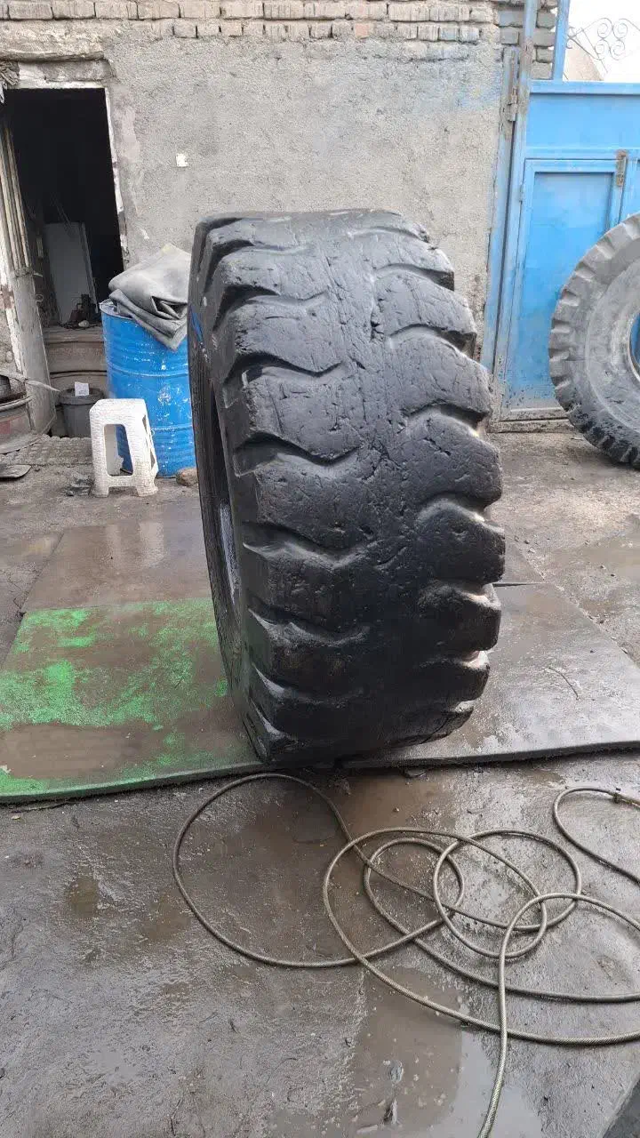 لاستیک لودر|ماشینآلات صنعتی|مشهد, رباط طرق|دیوار