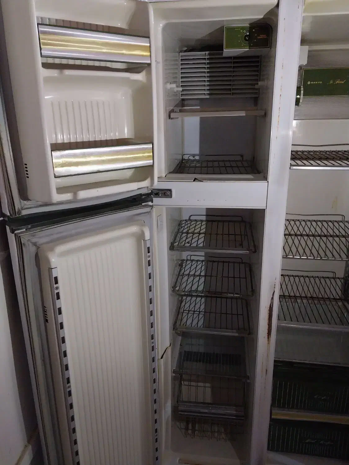 یخچال و فریزر سانیو ژاپن|یخچال و فریزر|کاشان, فین بزرگ|دیوار