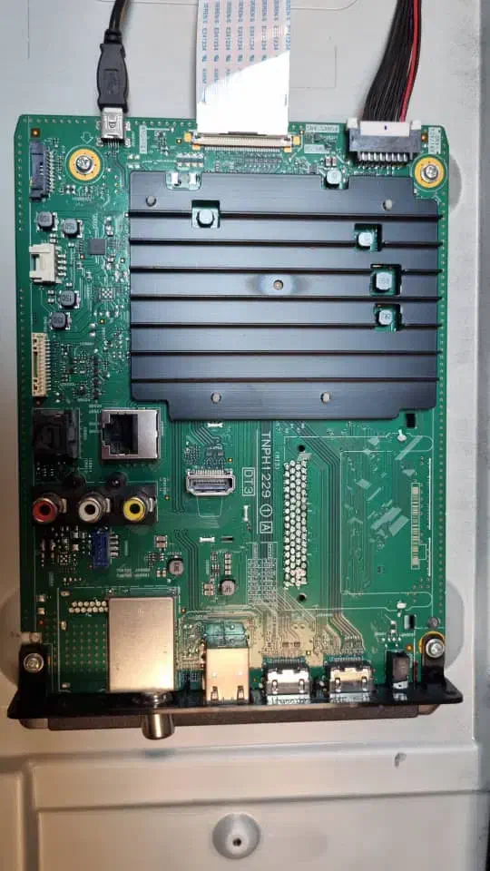 فروش انواع برد تلویزیون پاناسونیک|تلویزیون و پروژکتور|تهران, کاج|دیوار