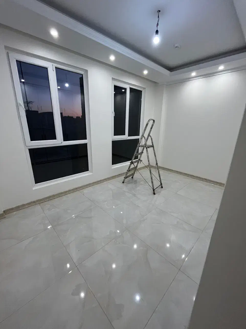 ۱۱۰متر دوخواب نوساز در سنایی