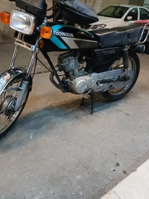 هندا۱۲۵|موتورسیکلت|ملارد, |دیوار