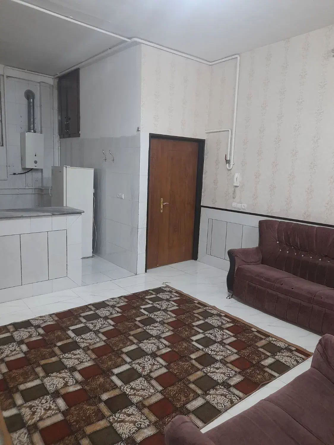 اجاره سوییت تروتمیز نصف قیمت باغبهادران|اجارهٔ کوتاهمدت آپارتمان و سوئیت|باغ بهادران, |دیوار