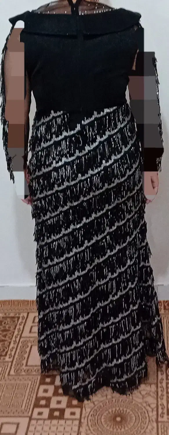 لباس مجلسی|لباس|انگوت, |دیوار