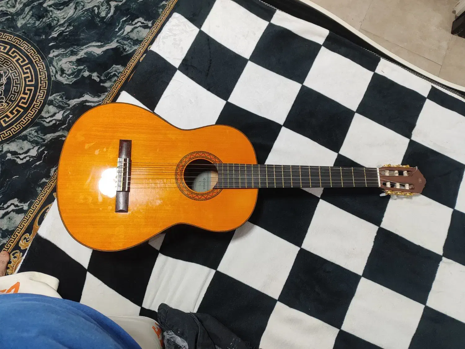 ساز موسیقی|گیتار، بیس، امپلیفایر|بابلسر, |دیوار