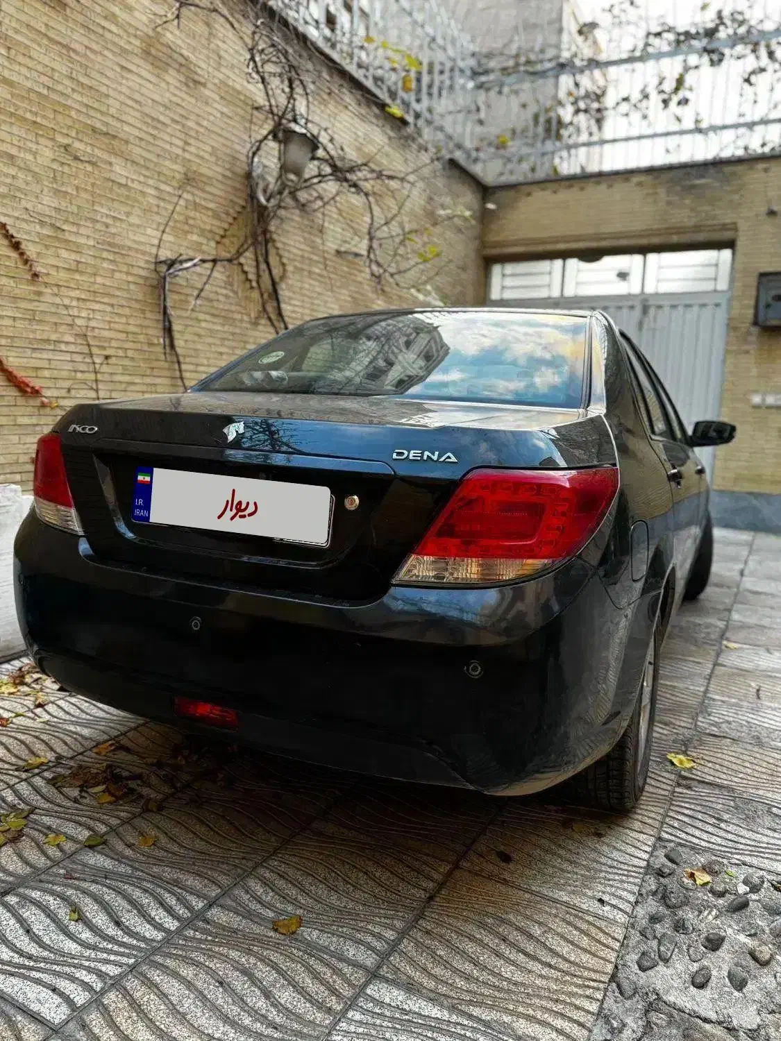 دنا مشکی کم کارکرد|خودرو سواری و وانت|تبریز, |دیوار