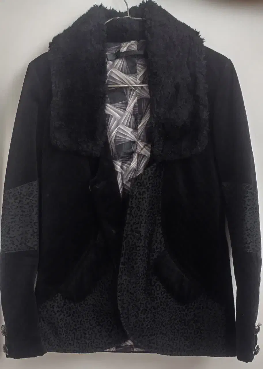 کت تک|لباس|خرم‌آباد, |دیوار