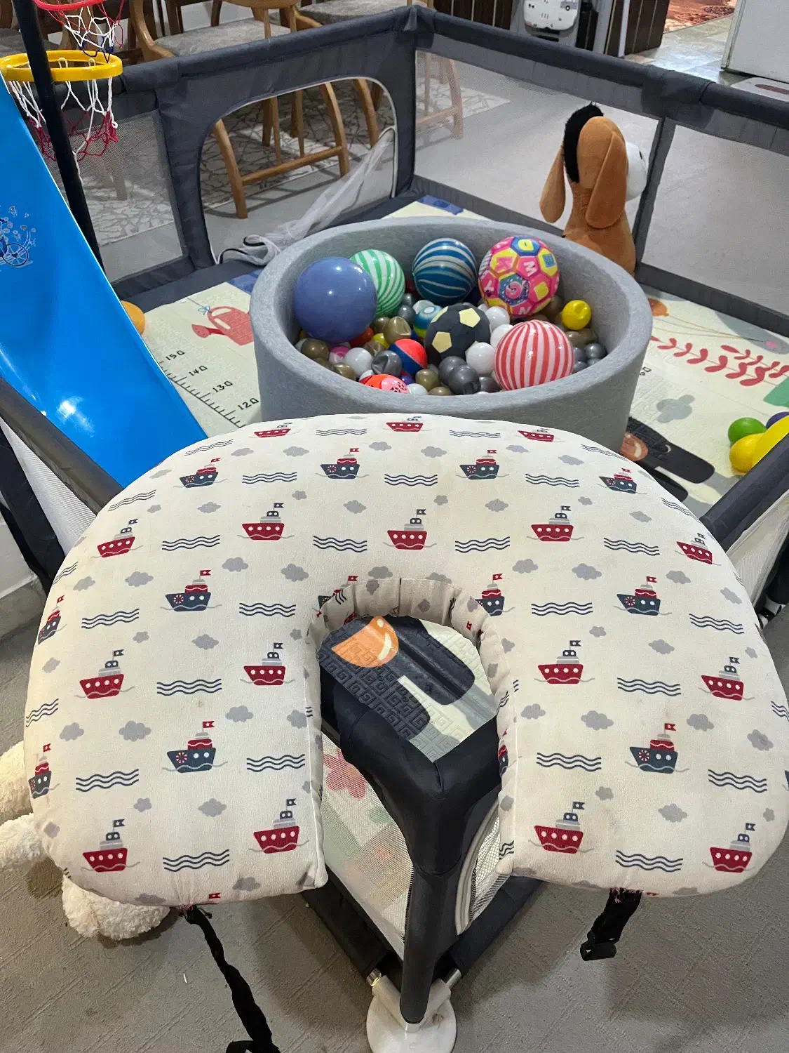 بالشت شیردهی و کمک نشستن نوزاد|اسباب و اثاث بچه|لنگرود, |دیوار