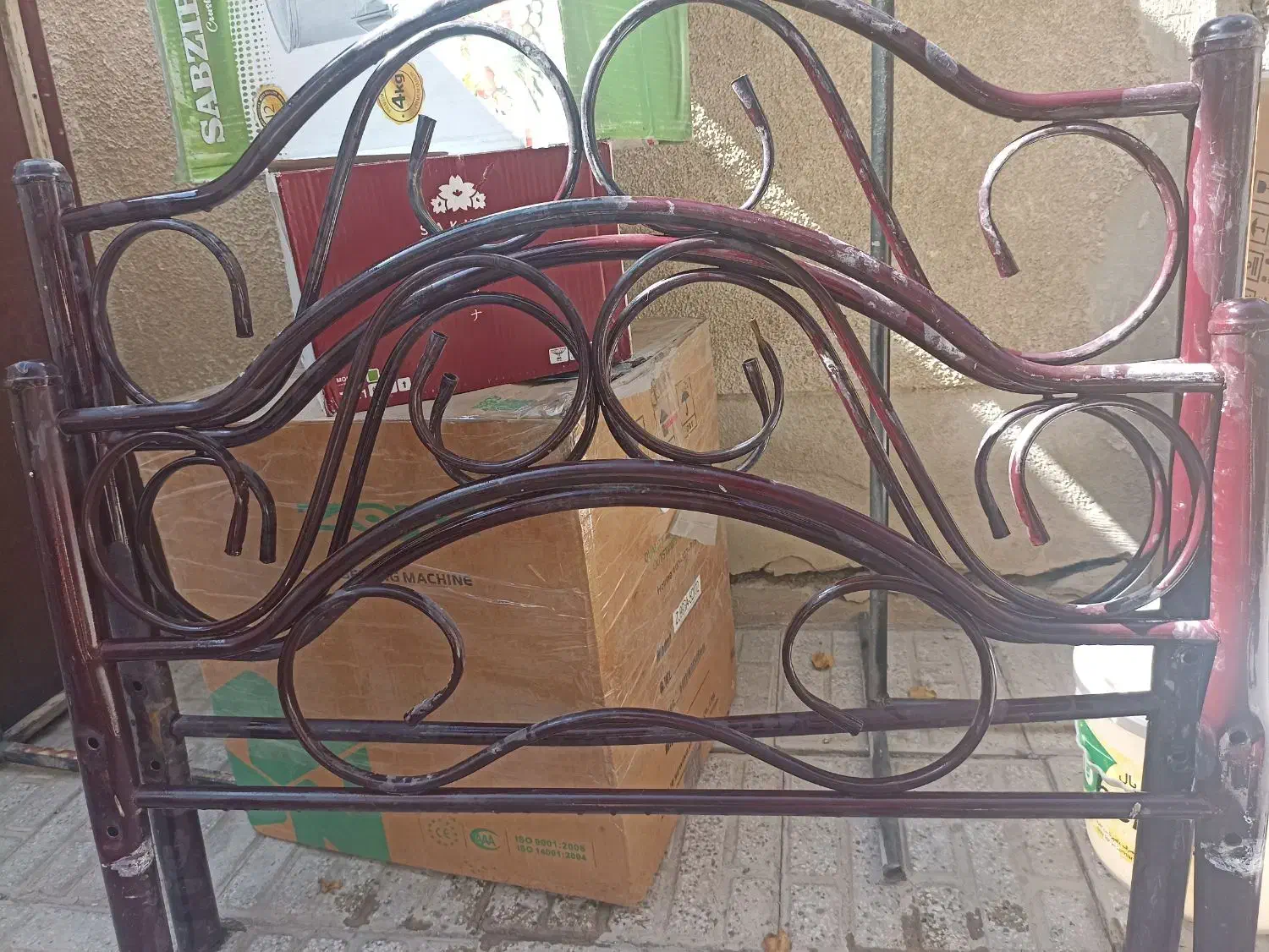 تخت یک نفره|تخت و سرویس خواب|اصفهان, زاجان|دیوار