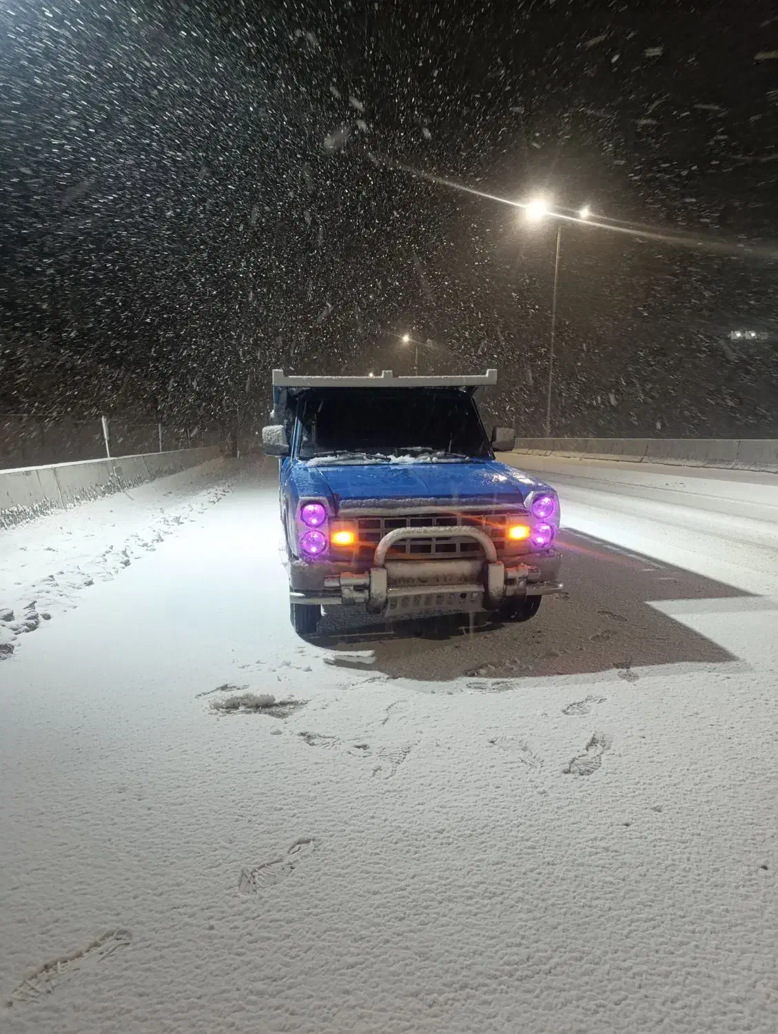 نیسان|خودرو سواری و وانت|بوئین زهرا, |دیوار