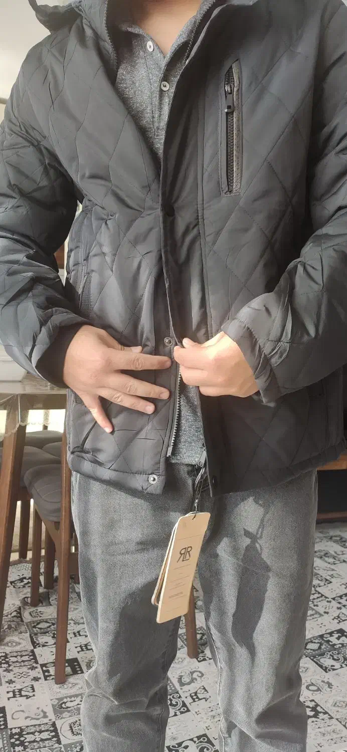 کاپشن مردانه|لباس|اندیشه, اندیشه فاز ۳|دیوار