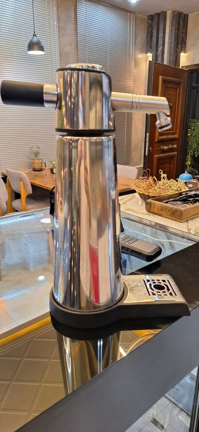 یک سری وسایل کافه میز و صندای گل خامه زن|کافیشاپ و رستوران|کرمانشاه, |دیوار