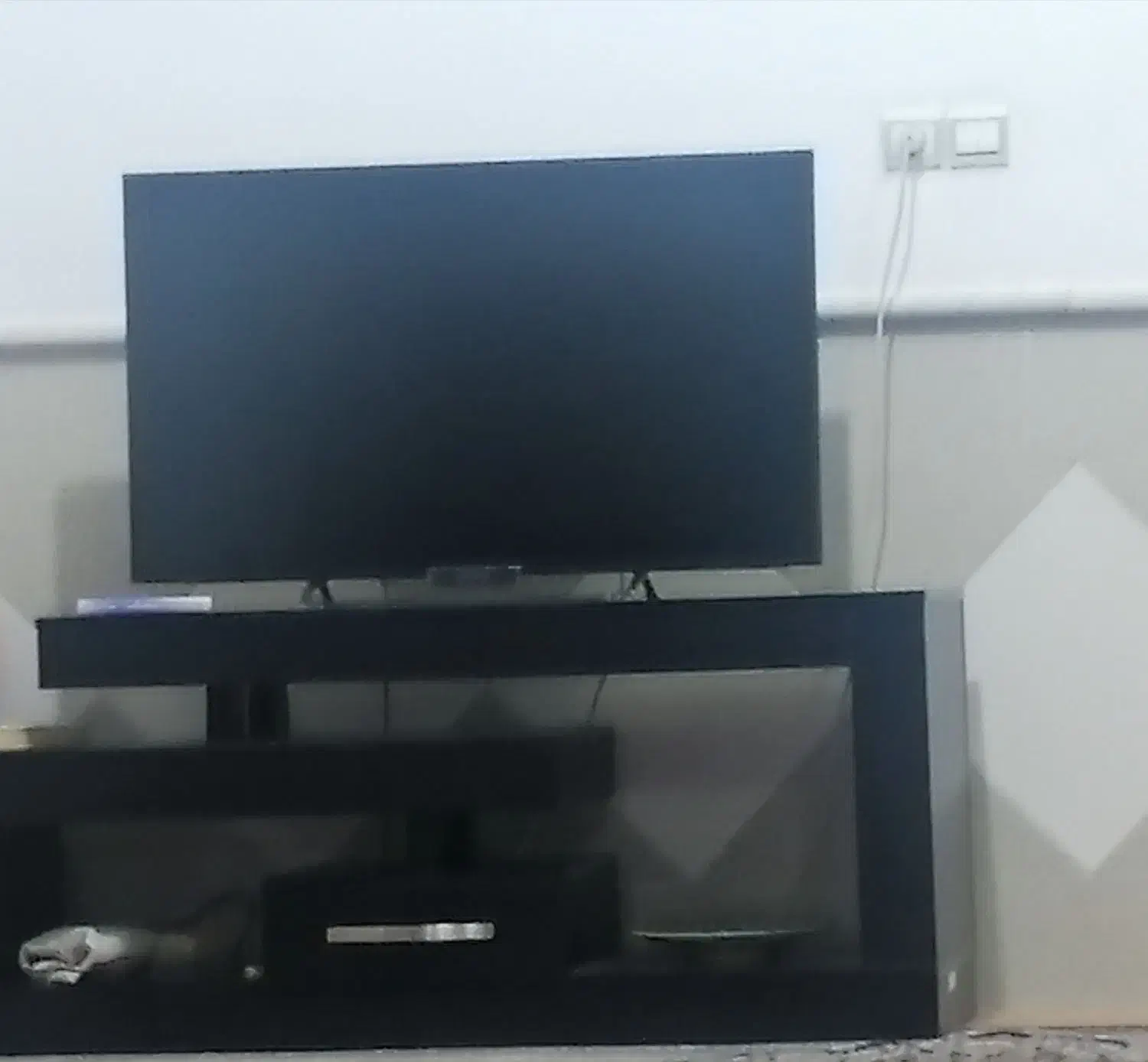 میز تلویزیون|میز تلویزیون|قم, منبع آب|دیوار