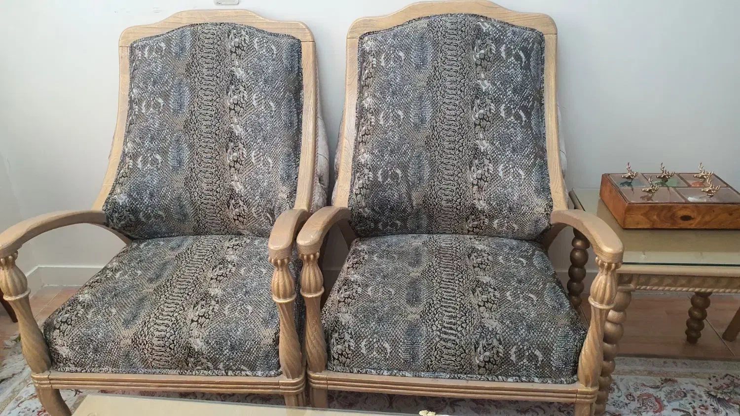 مبل ۹ نفره|مبلمان خانگی و میز عسلی|تهران, حبیب الله|دیوار